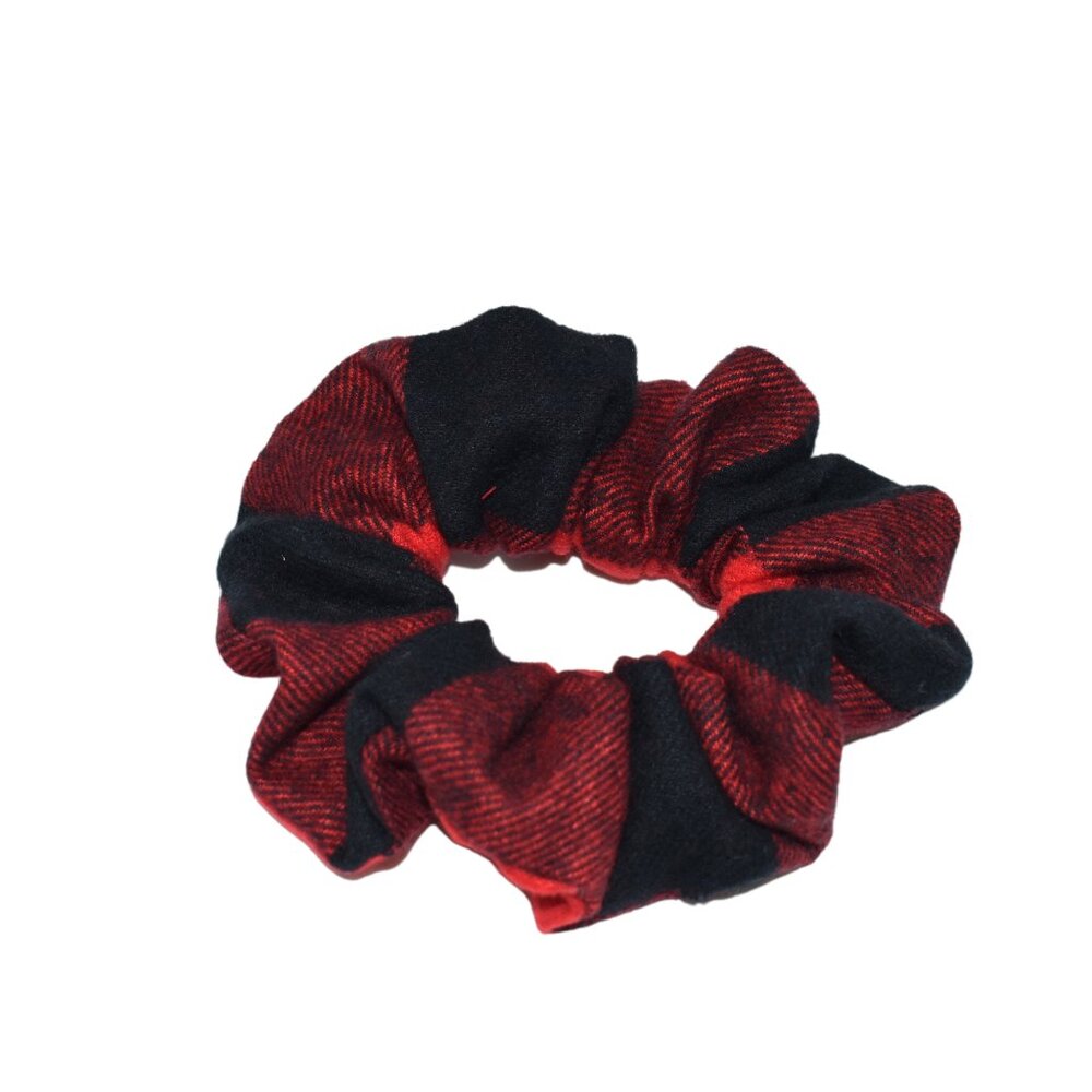 Designer Boutique Scrunchie - Flannel Buffalo Plaid - Picture 15 of 16